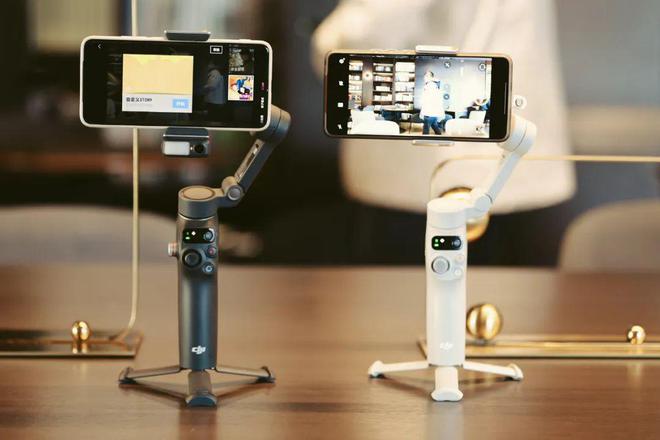 blie 7 Pro稳定器首发初体验！九游会J9549元！大疆OSMO Mo(图3)
