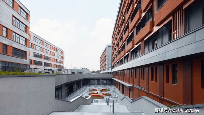 府网站发布)2025年房价_户型配套J9九游会普陀金茂府售楼处(普陀金茂(图20)
